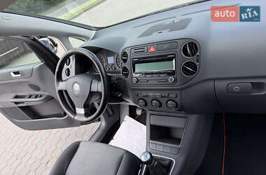 Хэтчбек Volkswagen Golf Plus 2006 в 