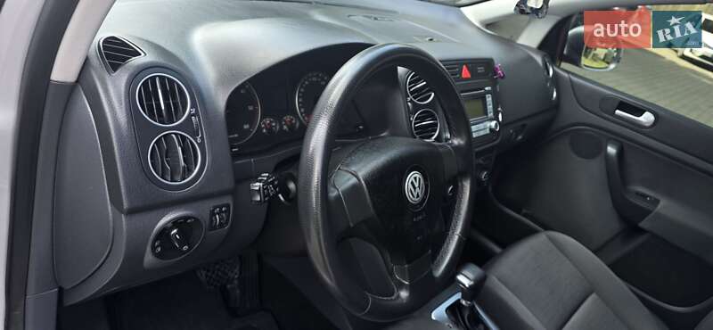 Хэтчбек Volkswagen Golf Plus 2006 в Черновцах