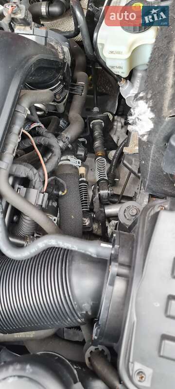 Хэтчбек Volkswagen Golf Plus 2010 в Черкассах фото 66 Хэтчбек Volkswagen Golf Plus 2010 в Черкассах