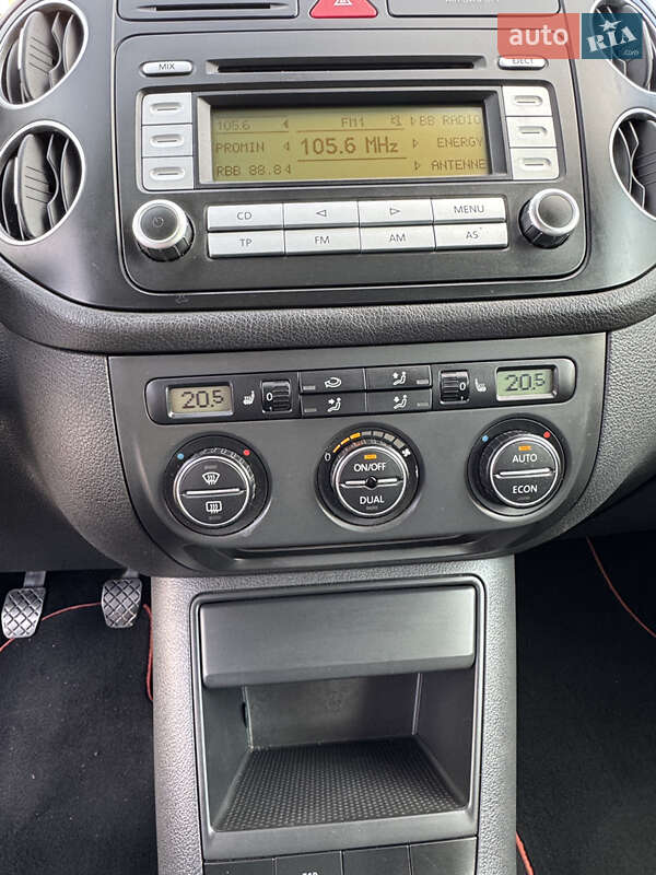 Хэтчбек Volkswagen Golf Plus 2008 в Великой Багачке