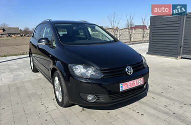 Хэтчбек Volkswagen Golf Plus 2012 в 