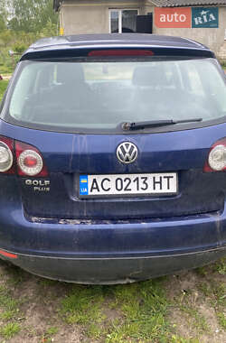 Хэтчбек Volkswagen Golf Plus 2005 в Камне-Каширском
