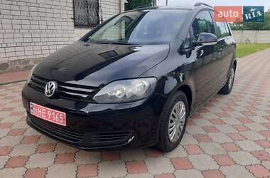 Хэтчбек Volkswagen Golf Plus 2010 в Хороле