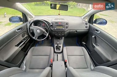 Хэтчбек Volkswagen Golf Plus 2006 в 