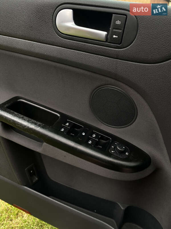 Хетчбек Volkswagen Golf Plus 2006 в Вінниці