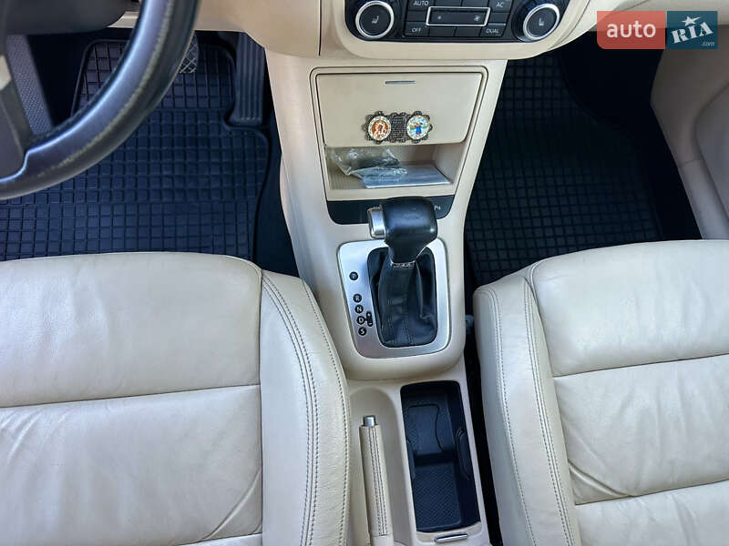 Хэтчбек Volkswagen Golf Plus 2009 в Луцке