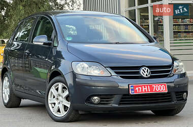Хэтчбек Volkswagen Golf Plus 2006 в Лубнах
