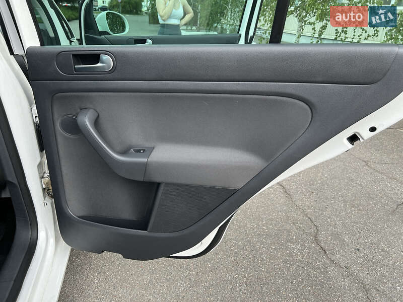 Хетчбек Volkswagen Golf Plus 2008 в Полтаві