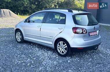 Хэтчбек Volkswagen Golf Plus 2008 в 