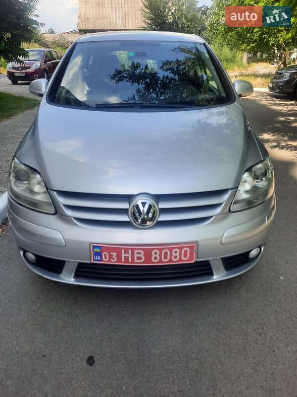 Хетчбек Volkswagen Golf Plus 2008 в Києві