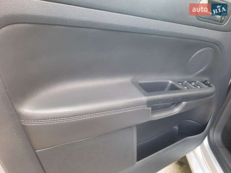 Хетчбек Volkswagen Golf Plus 2008 в Києві