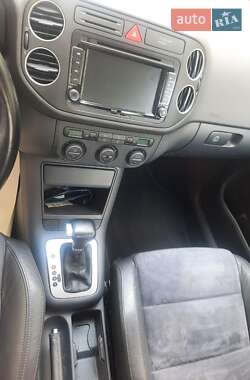 Хэтчбек Volkswagen Golf Plus 2008 в 