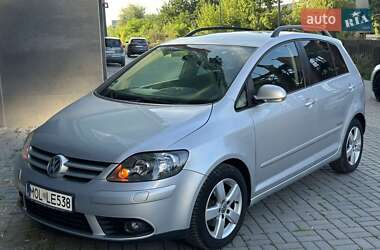 Хетчбек Volkswagen Golf Plus 2008 в Івано-Франківську