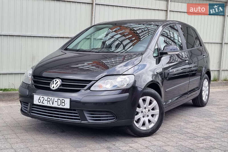 Хэтчбек Volkswagen Golf Plus 2005 в Львове