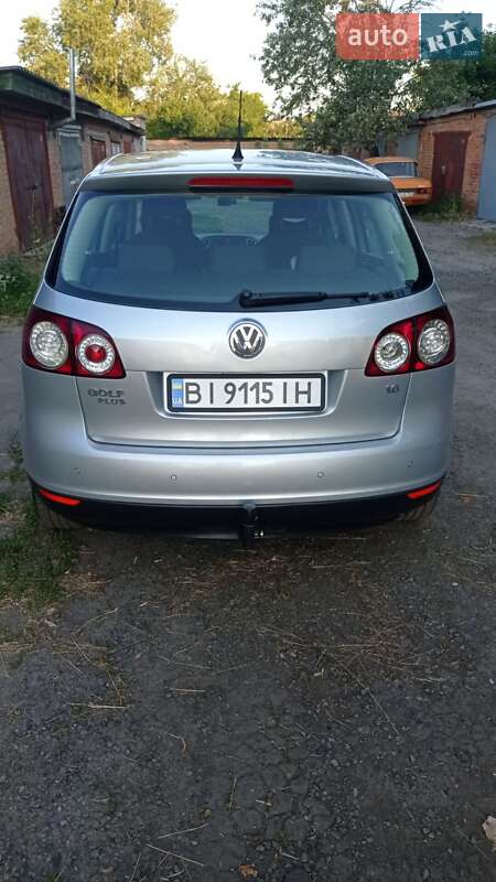 Хэтчбек Volkswagen Golf Plus 2007 в Миргороде