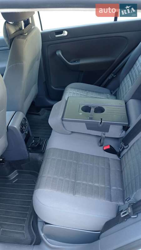 Хэтчбек Volkswagen Golf Plus 2007 в Миргороде