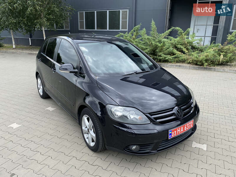 Хэтчбек Volkswagen Golf Plus 2007 в 