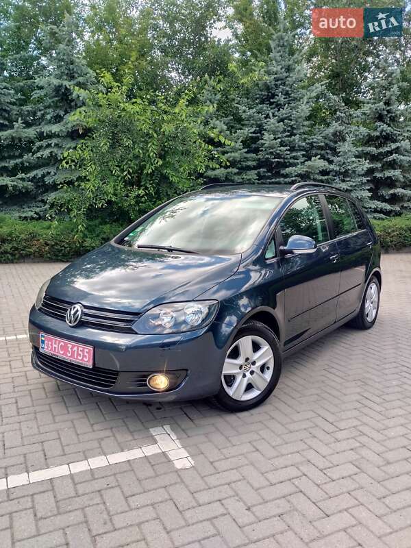 Хэтчбек Volkswagen Golf Plus 2009 в Харькове