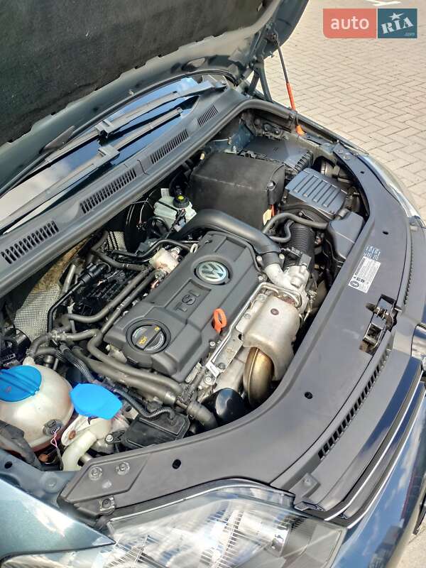 Хэтчбек Volkswagen Golf Plus 2009 в Харькове