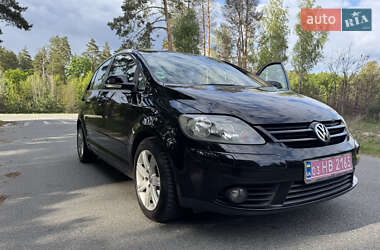Хэтчбек Volkswagen Golf Plus 2006 в 