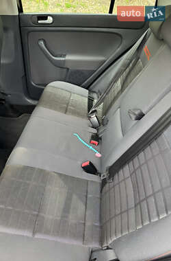Хэтчбек Volkswagen Golf Plus 2006 в 