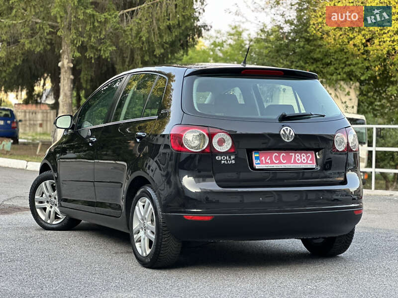 Хэтчбек Volkswagen Golf Plus 2006 в Виннице