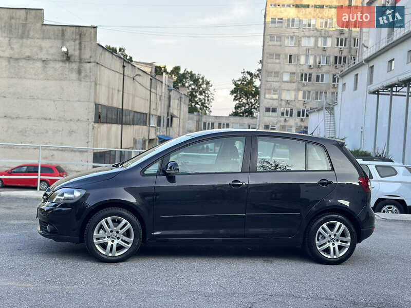 Хэтчбек Volkswagen Golf Plus 2006 в Виннице