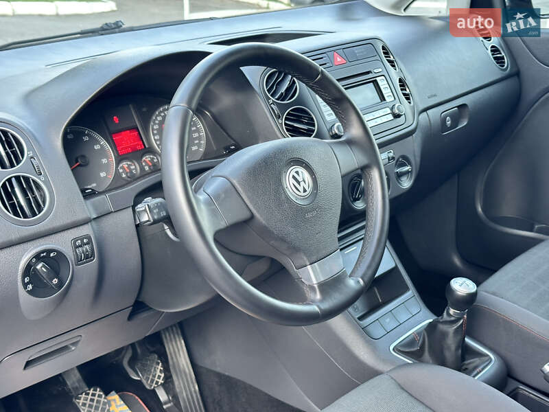 Хэтчбек Volkswagen Golf Plus 2006 в Виннице
