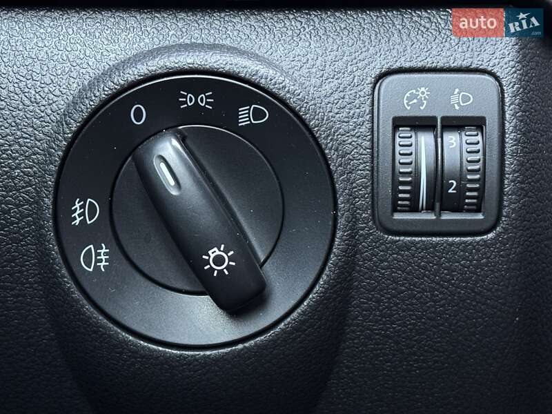 Хэтчбек Volkswagen Golf Plus 2010 в Днепре