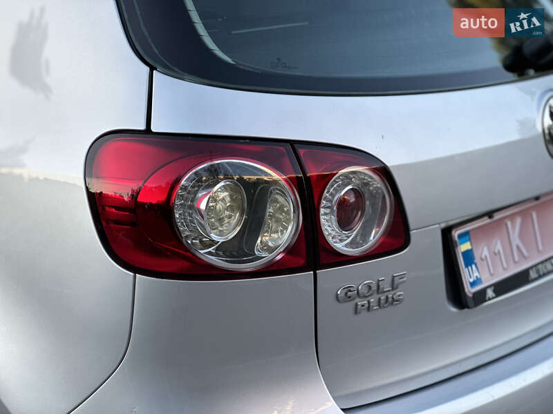 Хэтчбек Volkswagen Golf Plus 2007 в Виннице