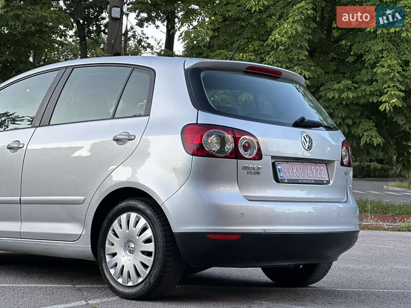 Хэтчбек Volkswagen Golf Plus 2007 в Виннице