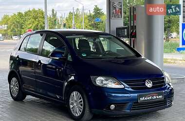 Хэтчбек Volkswagen Golf Plus 2006 в Николаеве