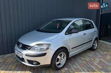 Хэтчбек Volkswagen Golf Plus 2008 в 
