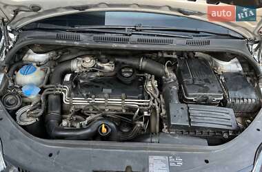 Хэтчбек Volkswagen Golf Plus 2008 в 