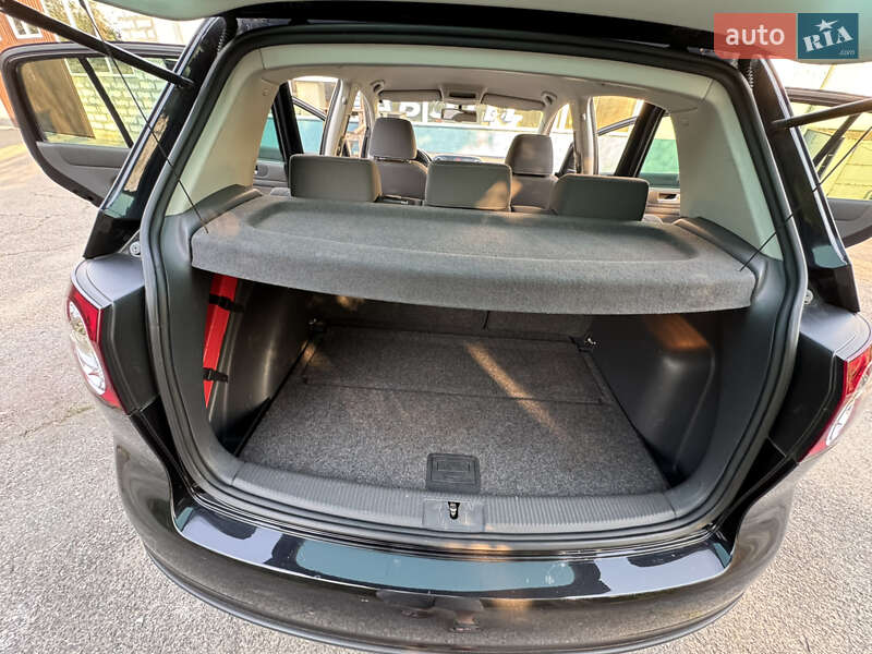 Хетчбек Volkswagen Golf Plus 2008 в Запоріжжі