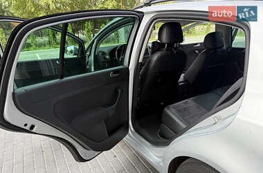 Хетчбек Volkswagen Golf Plus 2010 в 