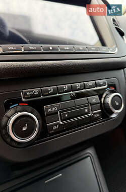Хетчбек Volkswagen Golf Plus 2010 в 