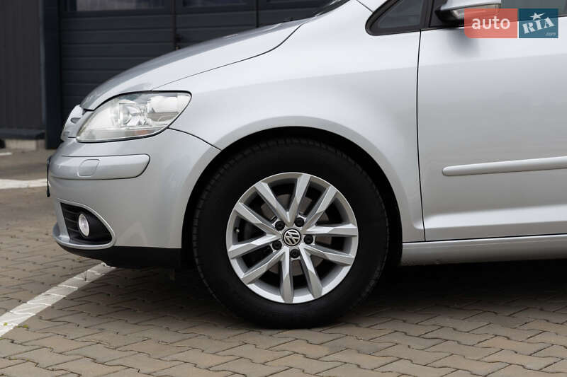Хэтчбек Volkswagen Golf Plus 2008 в Луцке фото 6 Хэтчбек Volkswagen Golf Plus 2008 в Луцке