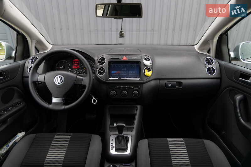 Хэтчбек Volkswagen Golf Plus 2008 в Луцке фото 12 Хэтчбек Volkswagen Golf Plus 2008 в Луцке