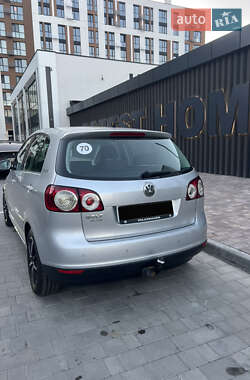 Хэтчбек Volkswagen Golf Plus 2007 в 