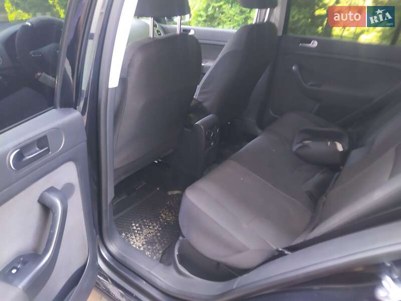 Хетчбек Volkswagen Golf Plus 2012 в Тернополі