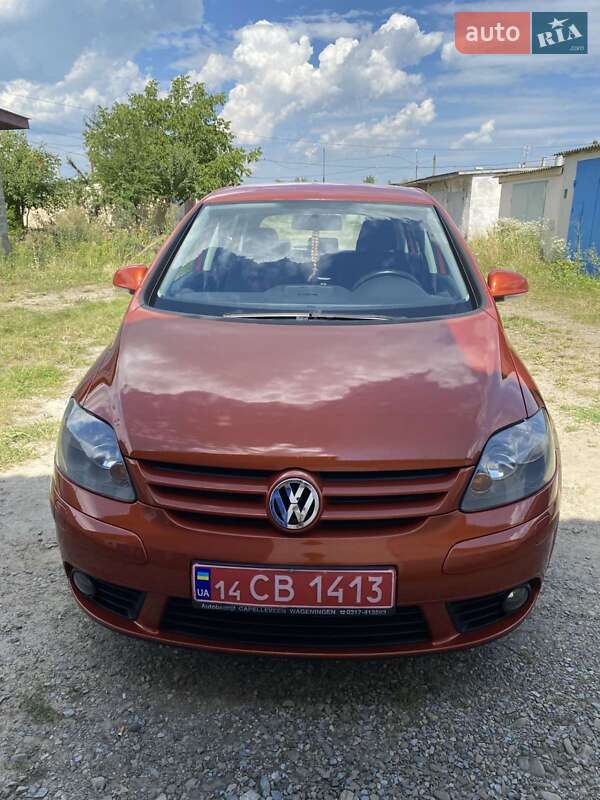Хетчбек Volkswagen Golf Plus 2006 в Івано-Франківську