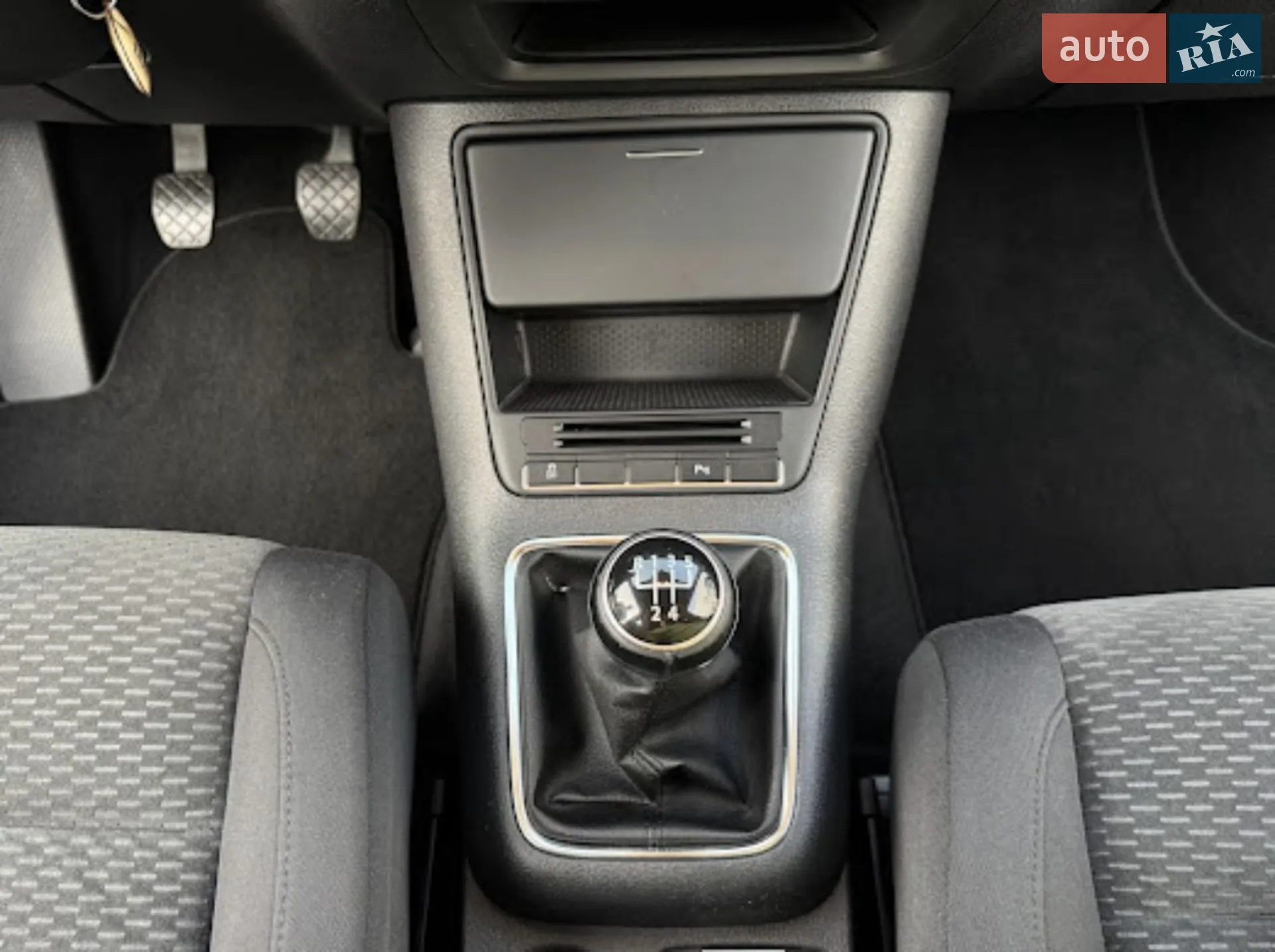 2011 Volkswagen Golf Plus - мініатюра 10