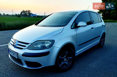 Хетчбек Volkswagen Golf Plus 2005 в Ромнах