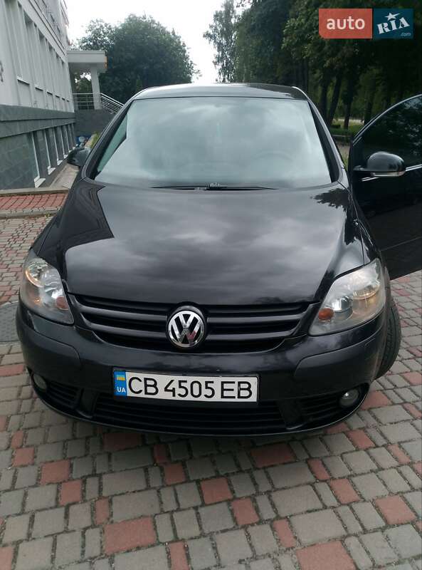 Хэтчбек Volkswagen Golf Plus 2005 в Лубнах