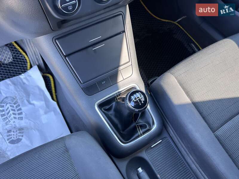 Хетчбек Volkswagen Golf Plus 2006 в Нововолинську