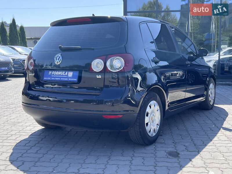 Хетчбек Volkswagen Golf Plus 2006 в Нововолинську