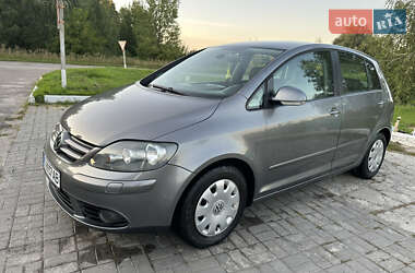 Хэтчбек Volkswagen Golf Plus 2005 в Фастове