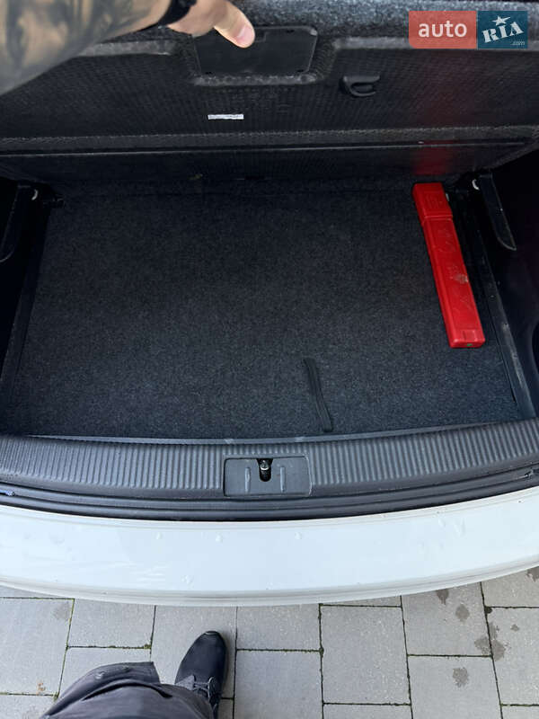 Хэтчбек Volkswagen Golf Plus 2009 в Ивано-Франковске