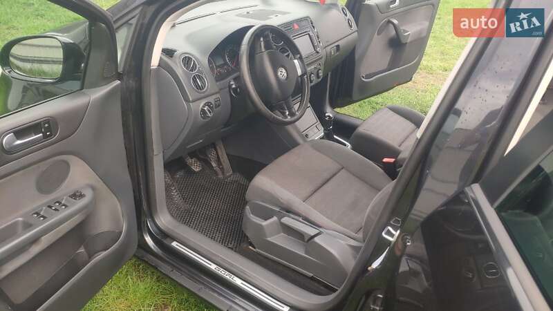 Хэтчбек Volkswagen Golf Plus 2006 в Киеве фото 5 Хэтчбек Volkswagen Golf Plus 2006 в Киеве